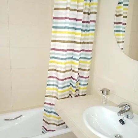 Ocean View Playa Negra Apartamento *